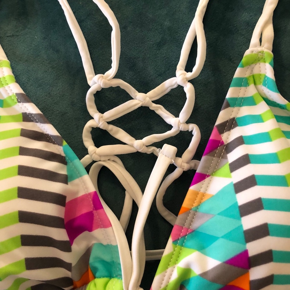 Bathing suit top. - Picture 2 of 2